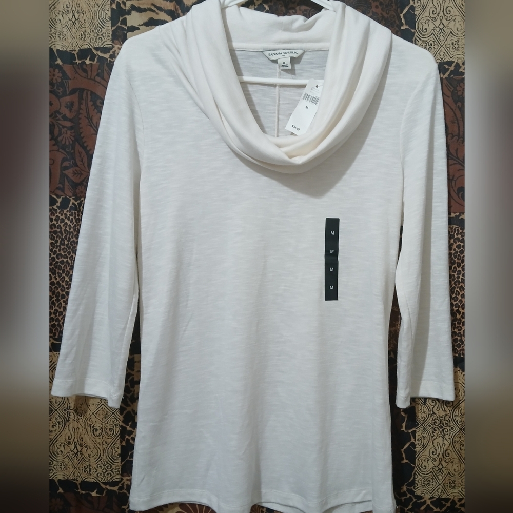 Banana Republic Off-White Cowl Neck Long Sleeve Tee